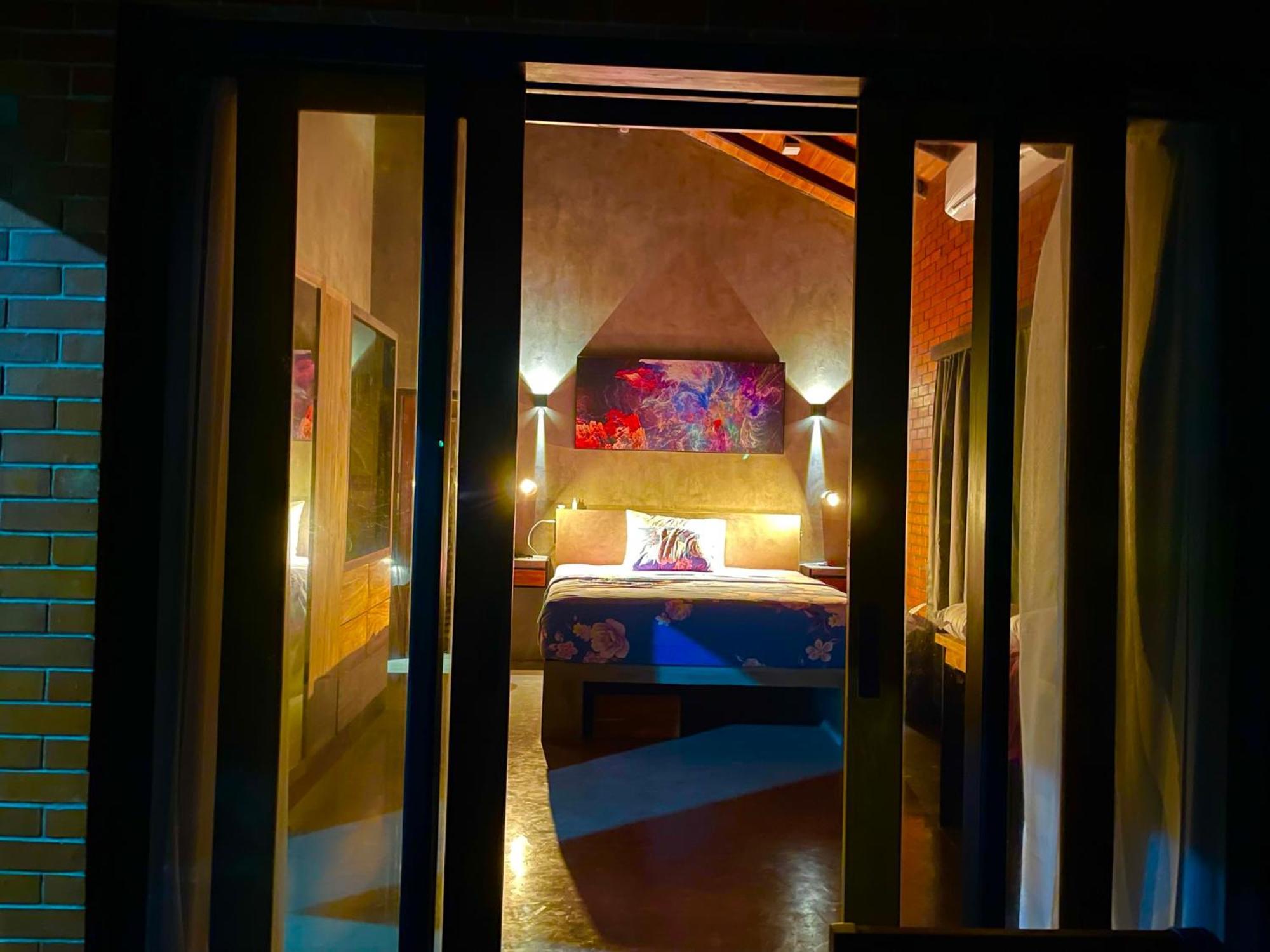 Negombo Morawala Beach Villa Екстер'єр фото